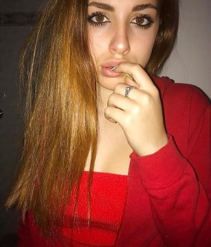 RecklessBella93 from California,United States