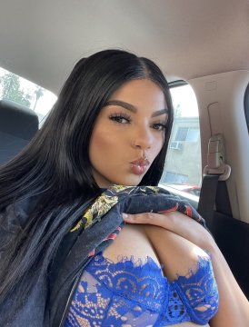 ivyy99 from California,United States